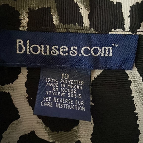 Blouses.com buttons down shirt - Picture 8 of 9